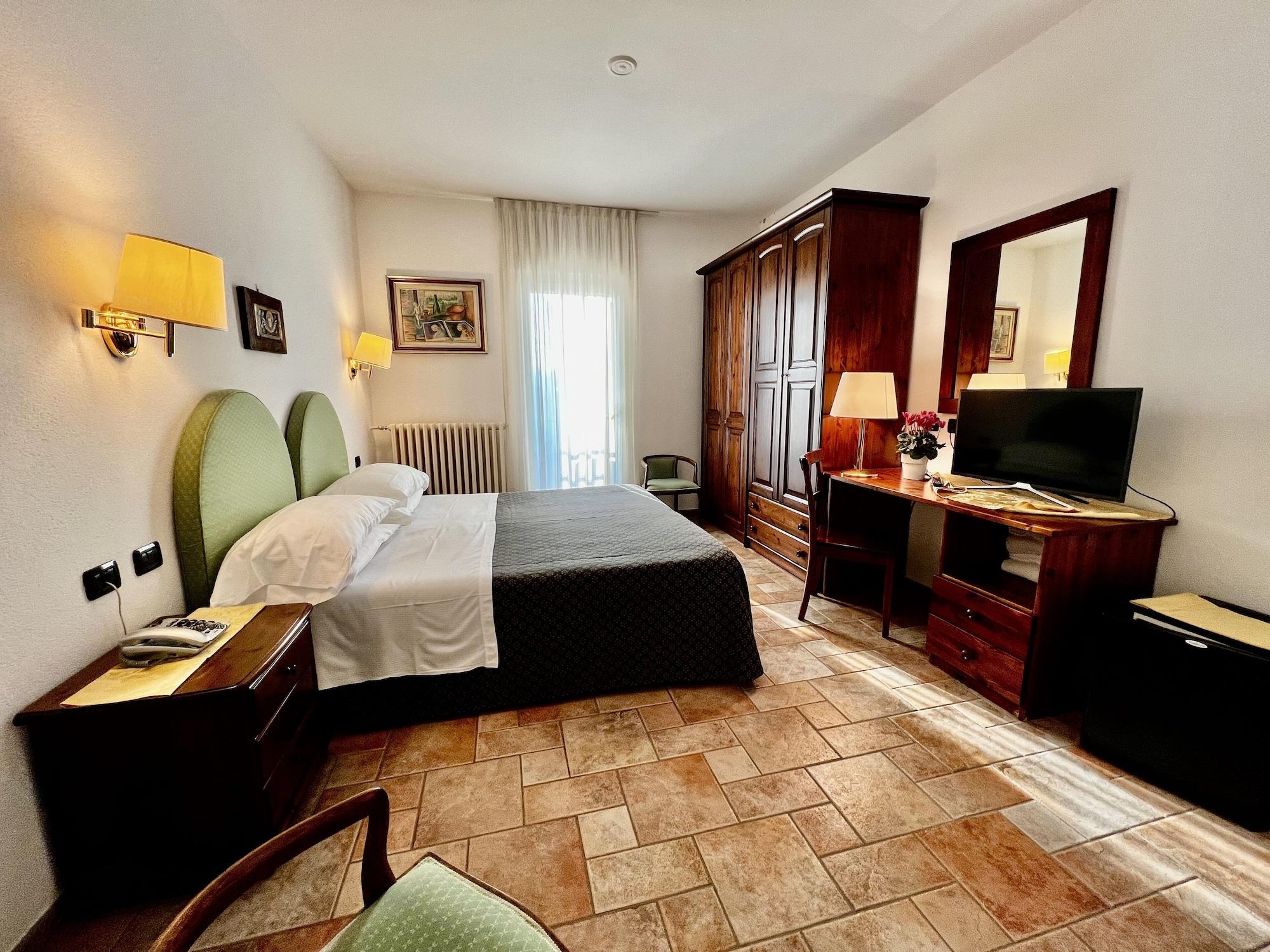 Aurora Hotel Castione della Presolana Buitenkant foto