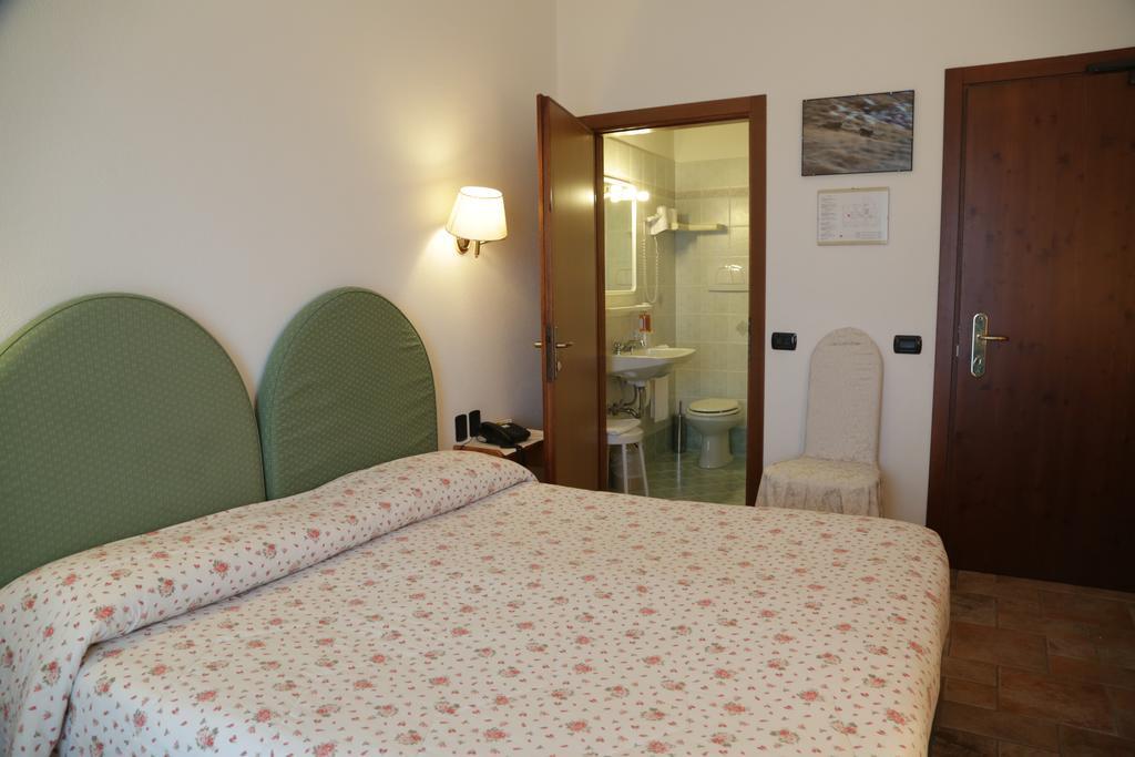 Aurora Hotel Castione della Presolana Buitenkant foto